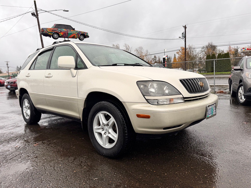 2000 Lexus RX Image 7