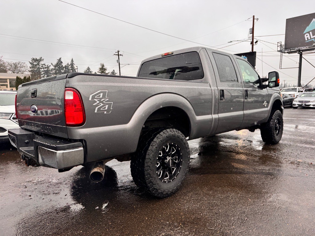 2011 Ford F-350 Image 5