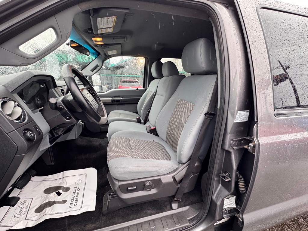 2011 Ford F-350 Image 8