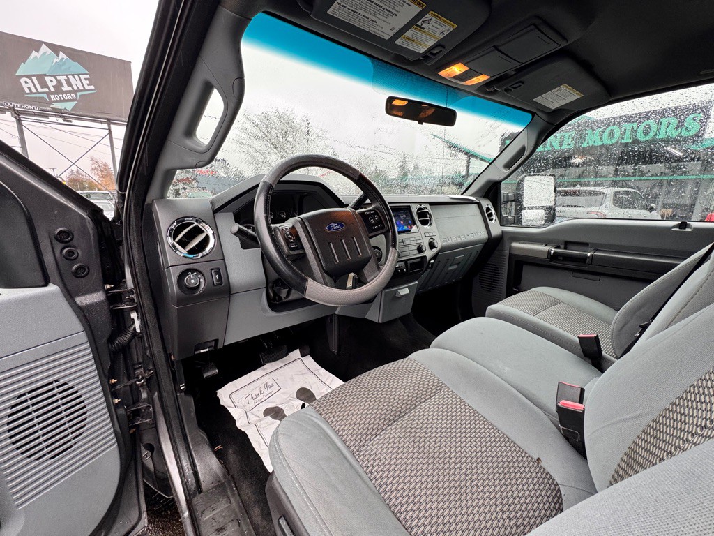 2011 Ford F-350 Image 9