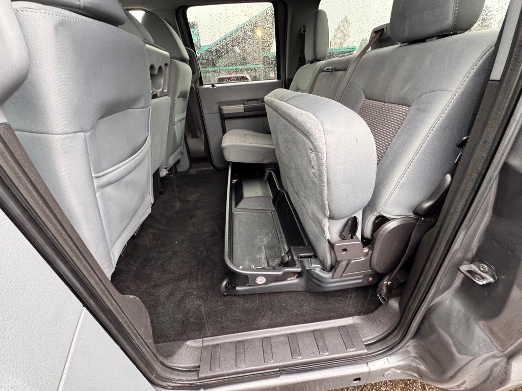 2011 Ford F-350 Image 13