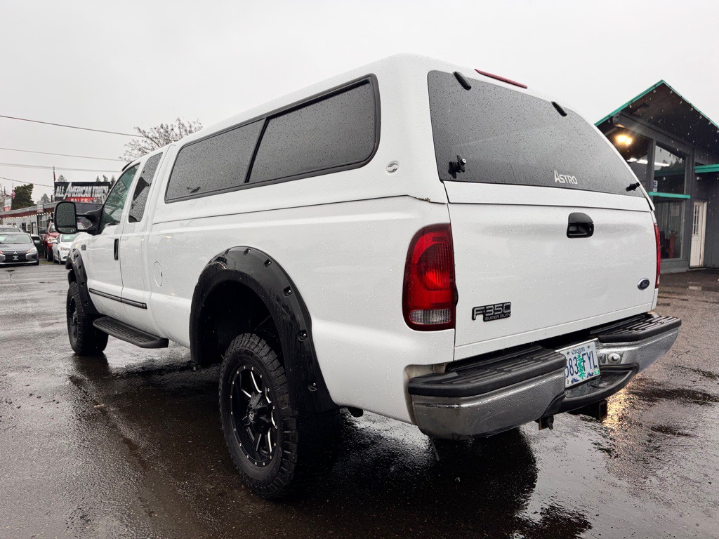 1999 Ford F-250 Image 3