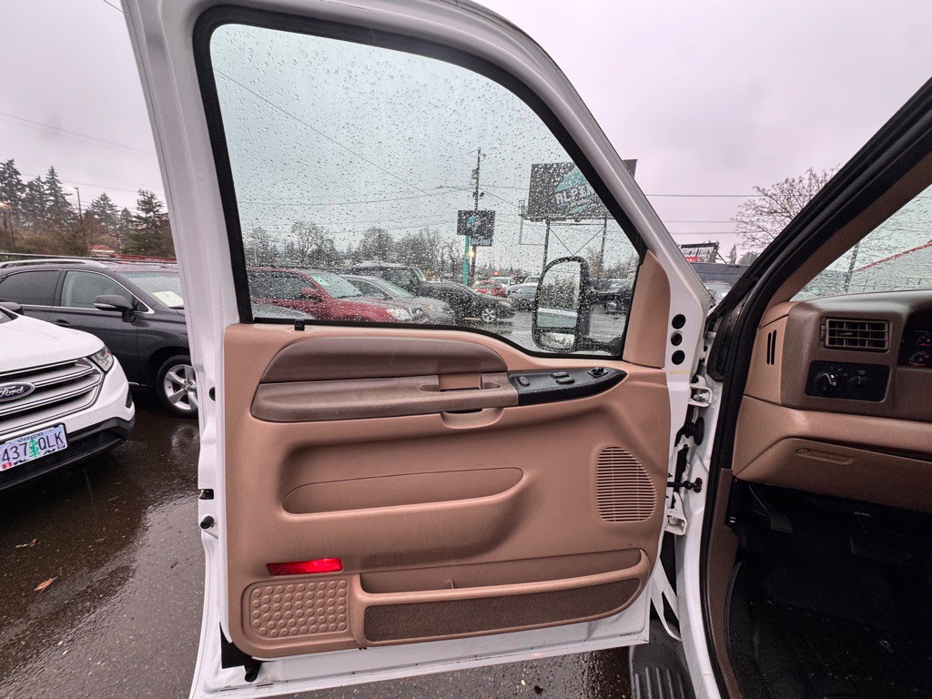 1999 Ford F-250 Image 11