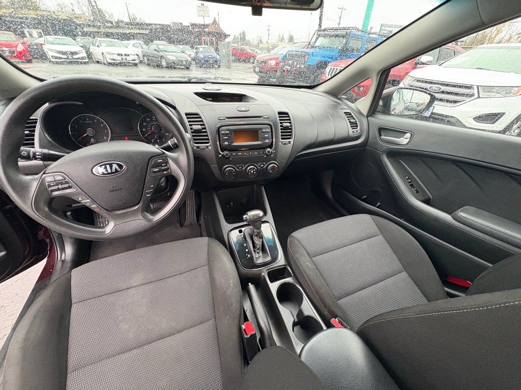 2018 Kia Forte Image 9