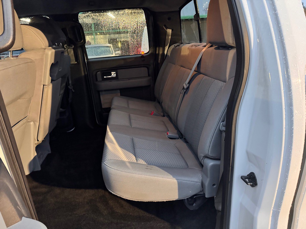 2013 Ford F-150 Image 10