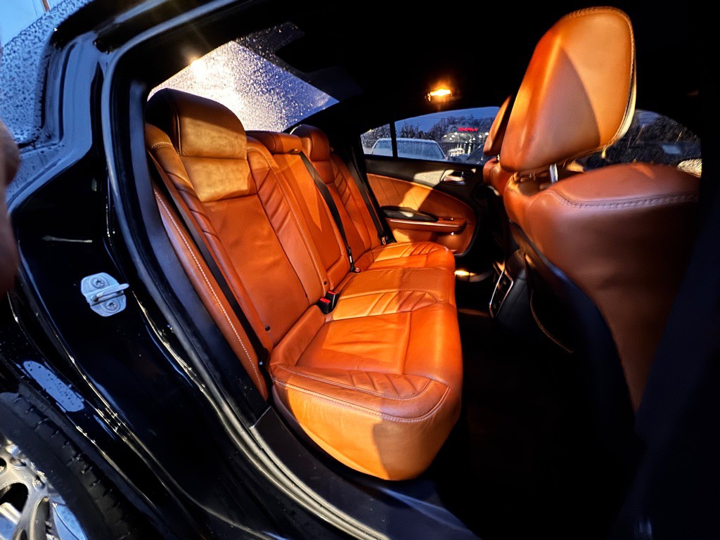 2016 Dodge Charger Image 13