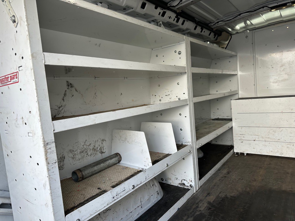 2020 Chevrolet Express Image 13