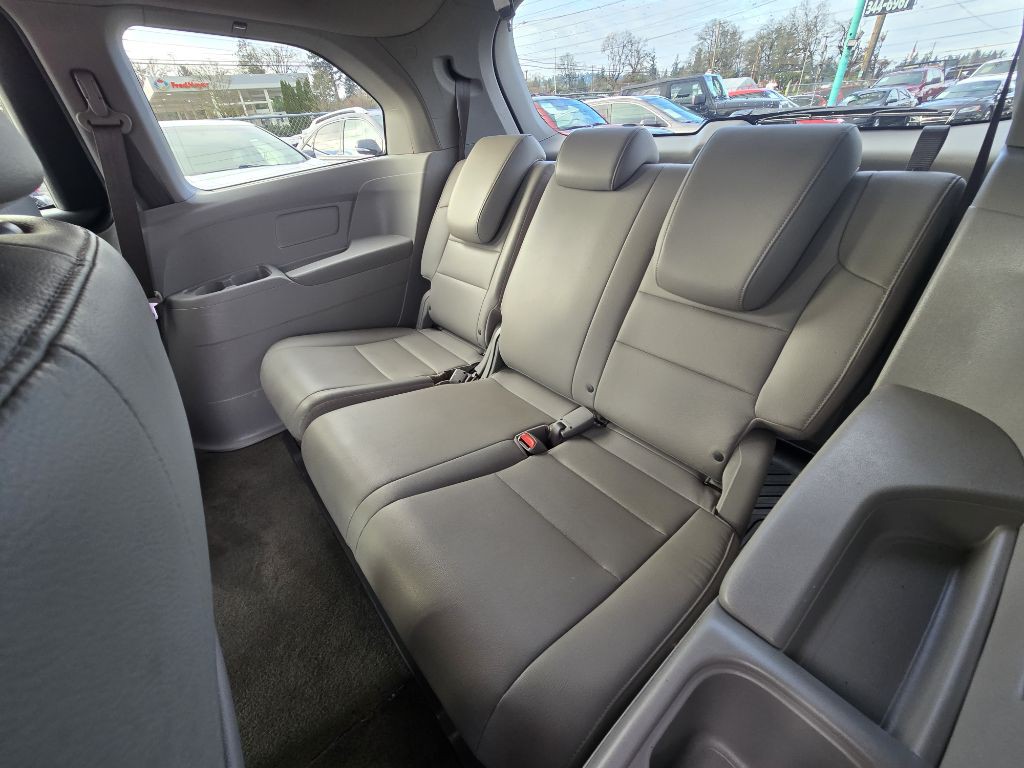 2014 Honda Odyssey Image 15
