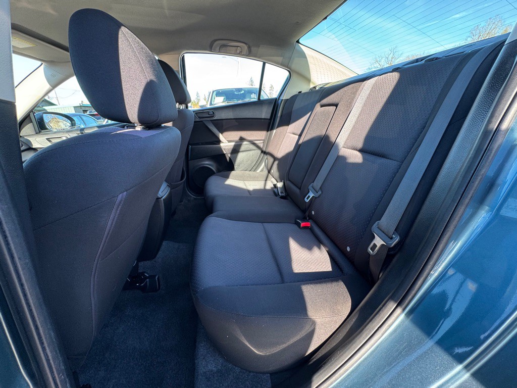 2010 Mazda Mazda3 Image 10