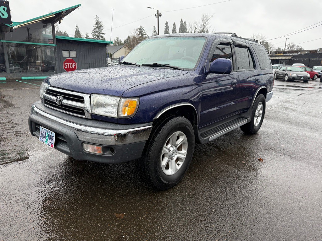 2000 Toyota 4Runner Image 1