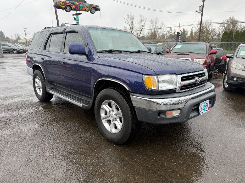 2000 Toyota 4Runner Image 7