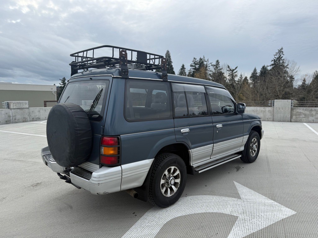 1991 Mitsubishi Pajero Image 5