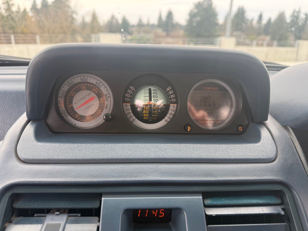 1991 Mitsubishi Pajero Image 19