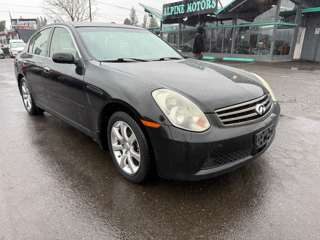 2005 INFINITI G35 Image 5