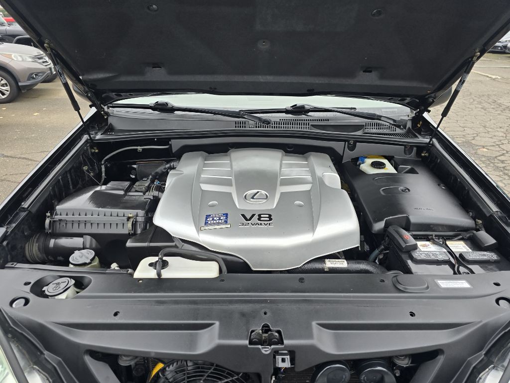 2004 Lexus GX Image 18