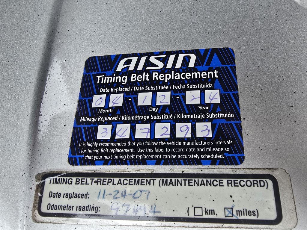 2004 Lexus GX Image 19