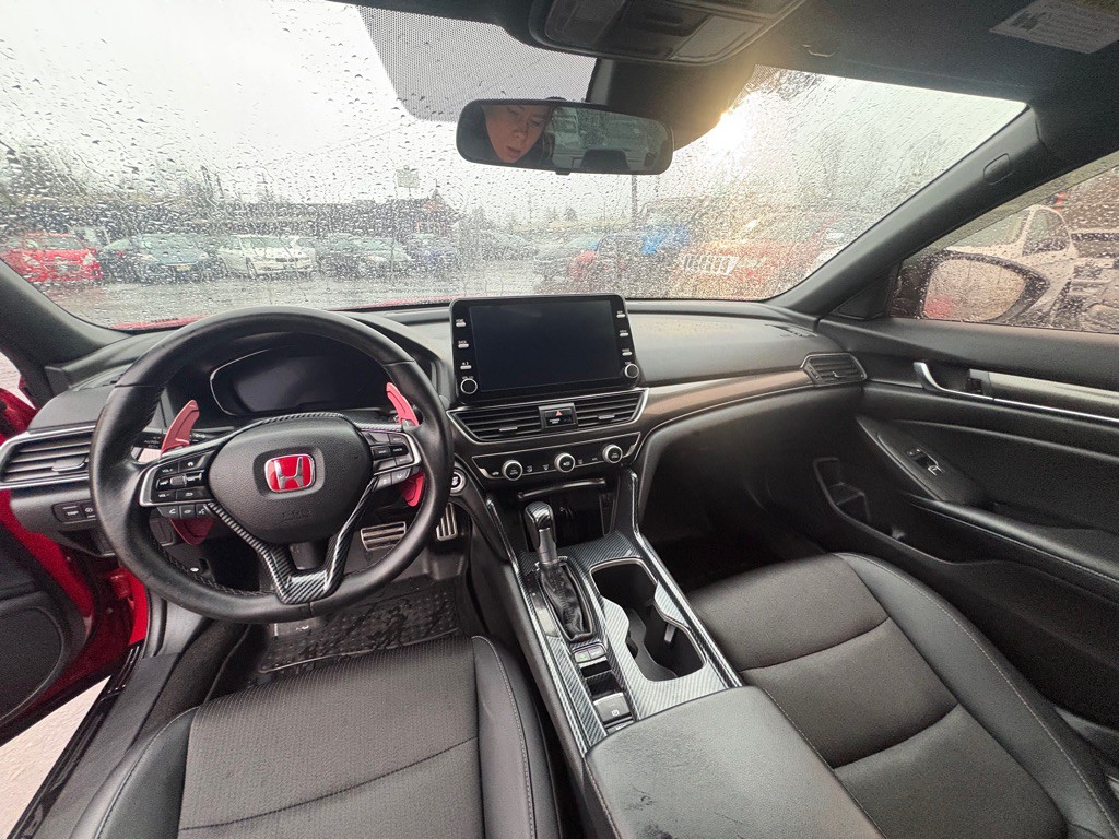 2018 Honda Accord Image 9