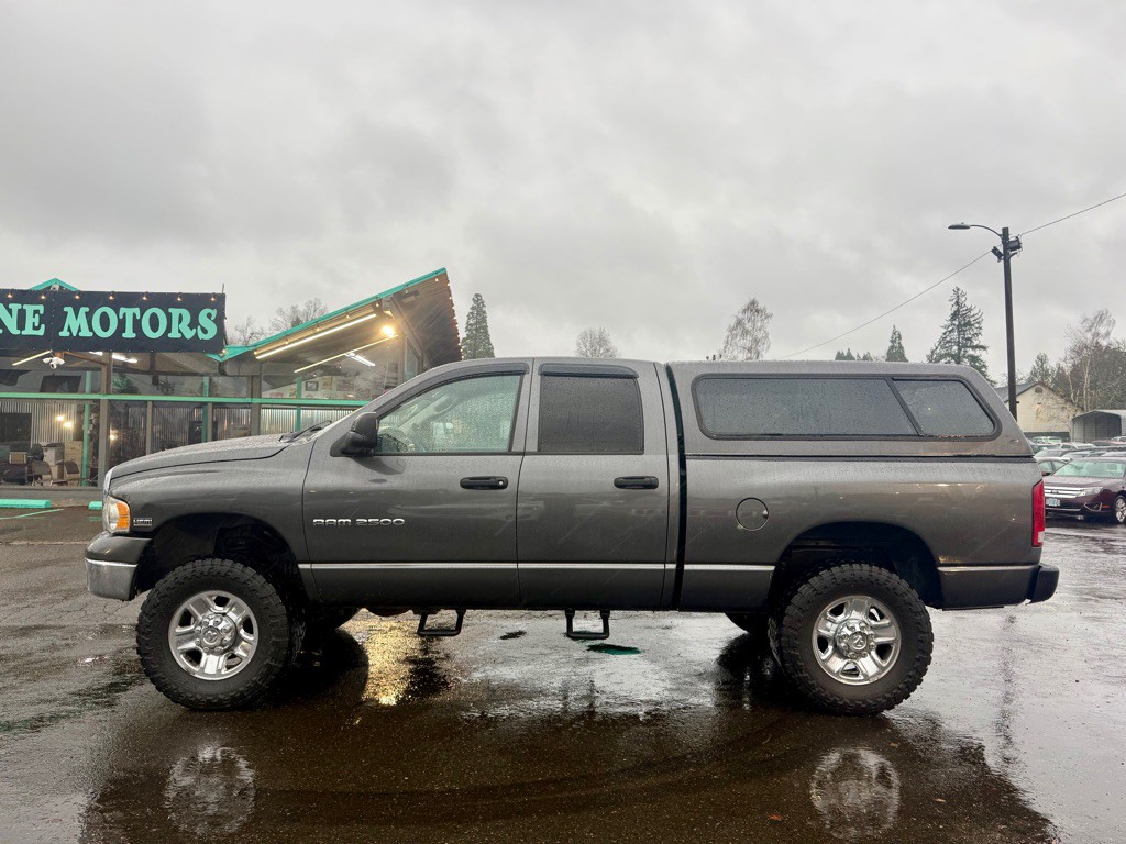 2004 Dodge Ram 2500 Image 2