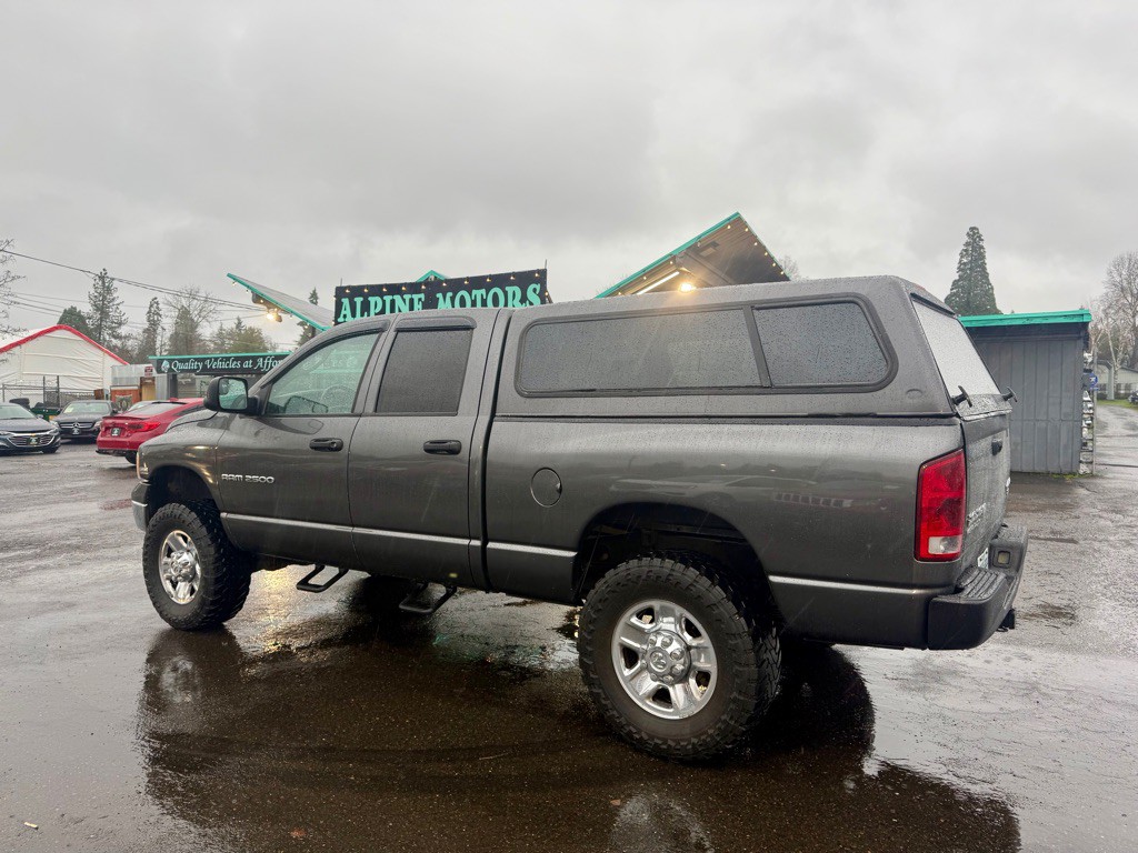 2004 Dodge Ram 2500 Image 3