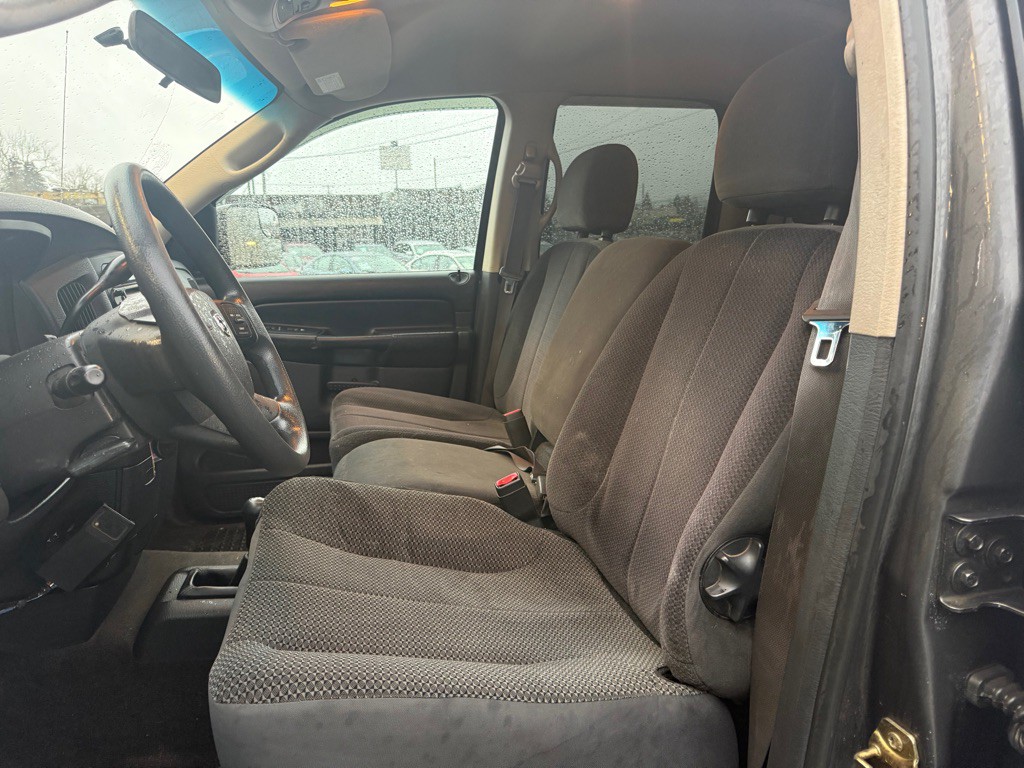 2004 Dodge Ram 2500 Image 10