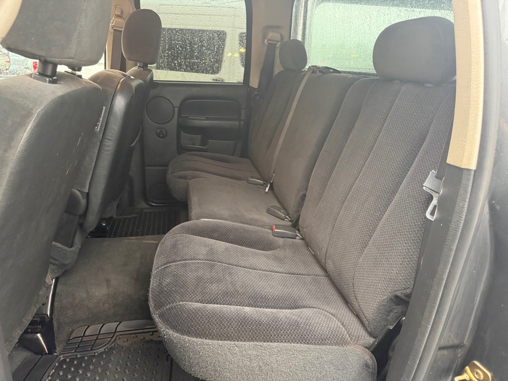 2004 Dodge Ram 2500 Image 12