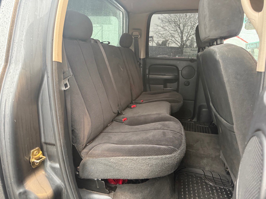 2004 Dodge Ram 2500 Image 13