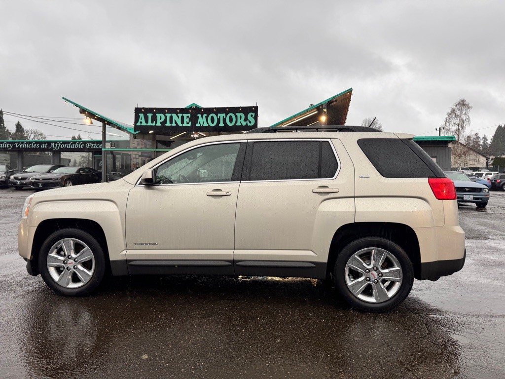2014 GMC Terrain Image 2