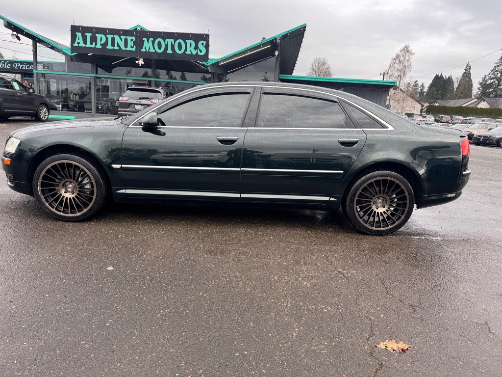 2007 Audi A8 Image 2