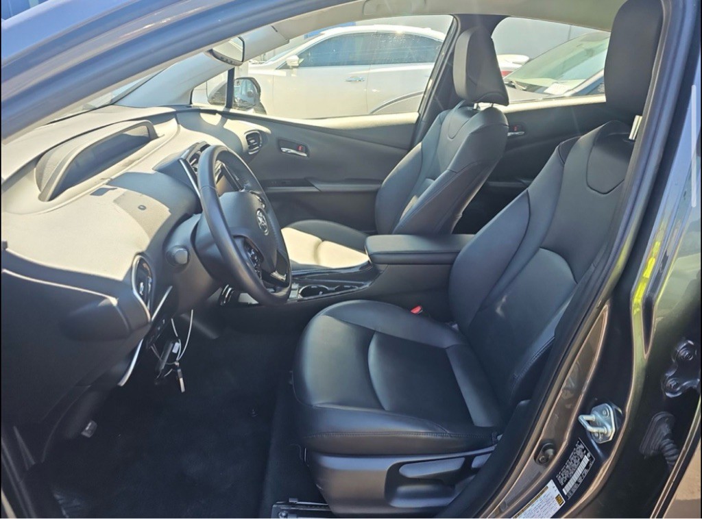 2019 Toyota Prius Image 5