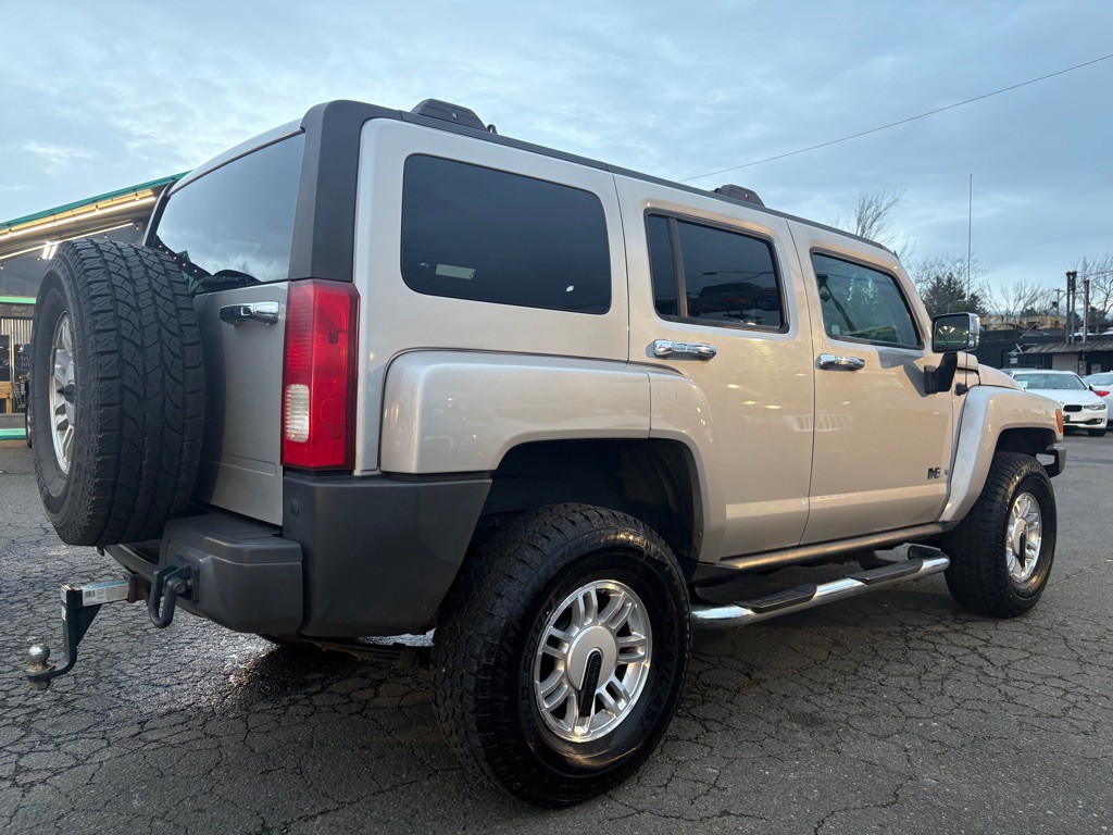 2006 HUMMER H3 Image 4