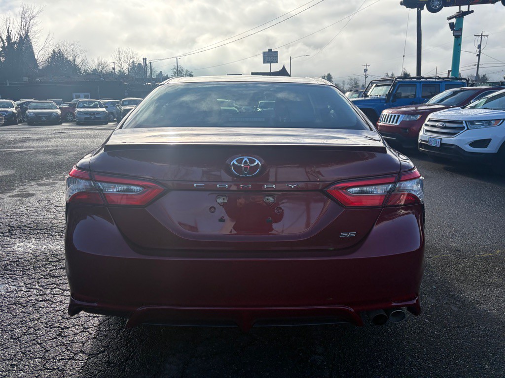 2018 Toyota Camry Image 3