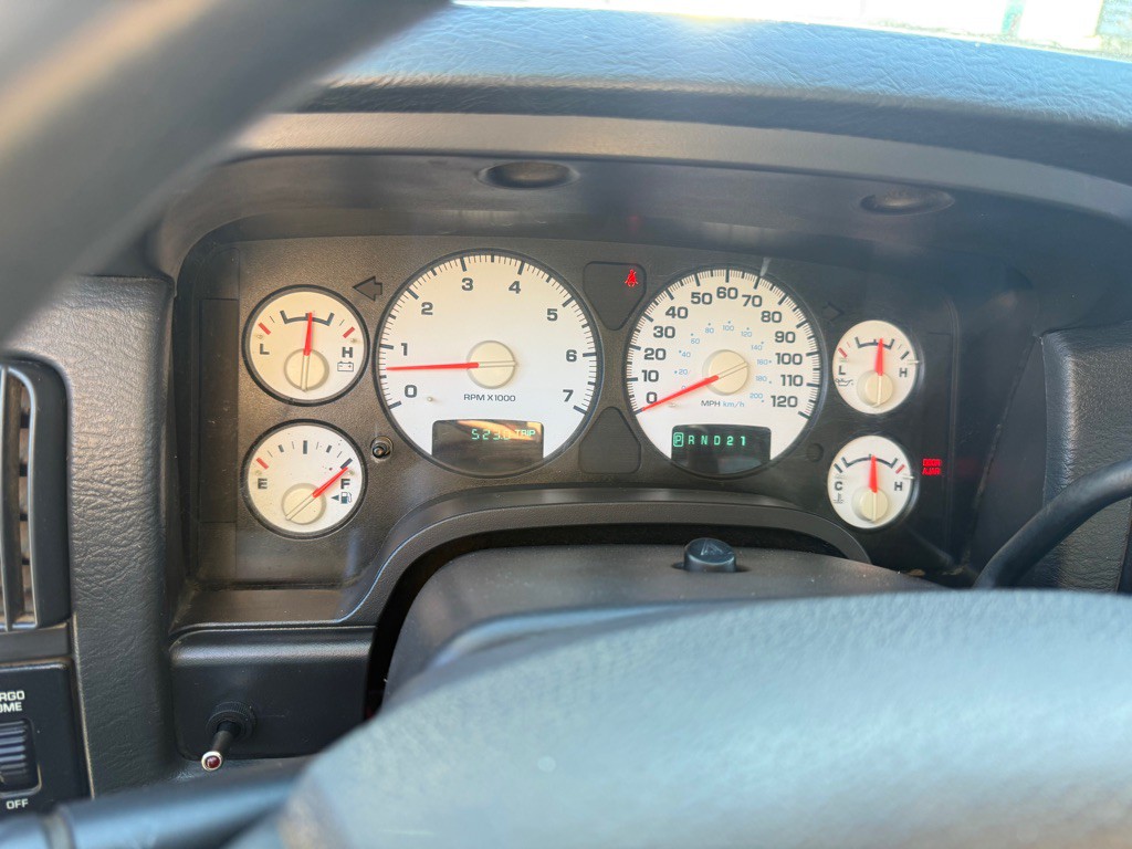 2005 Dodge Ram 1500 Image 7