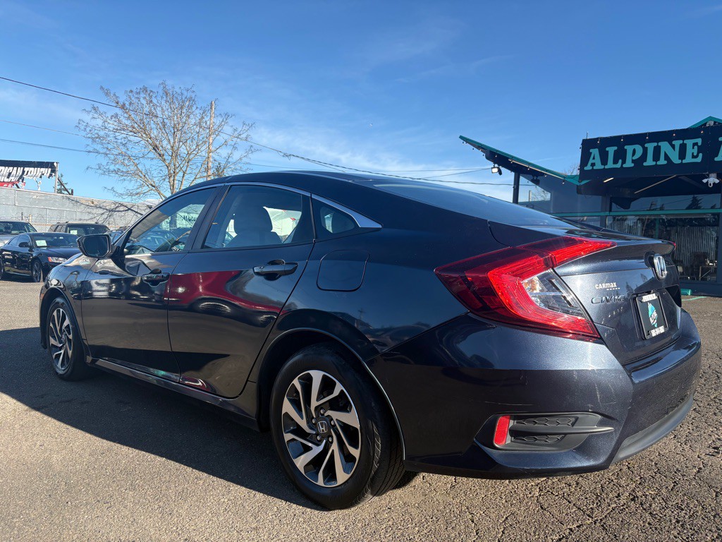 2016 Honda Civic Image 2