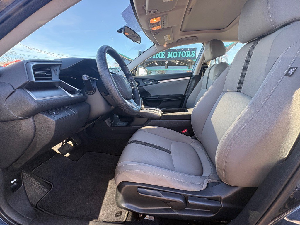 2016 Honda Civic Image 7