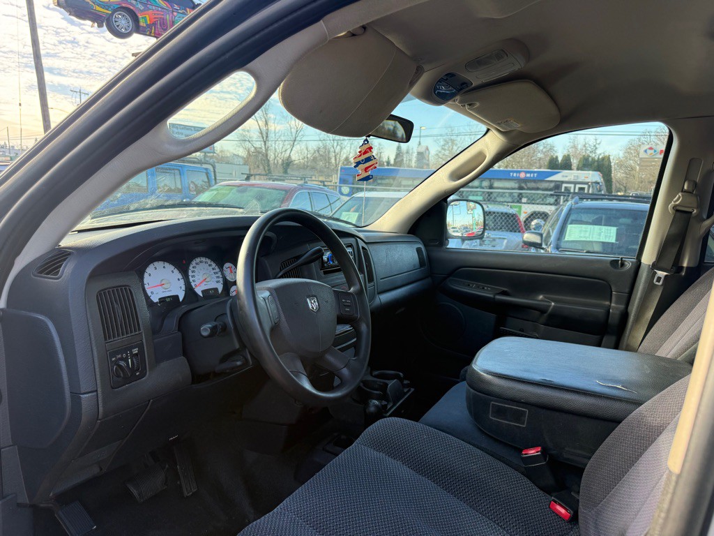 2004 Dodge Ram 1500 Image 6