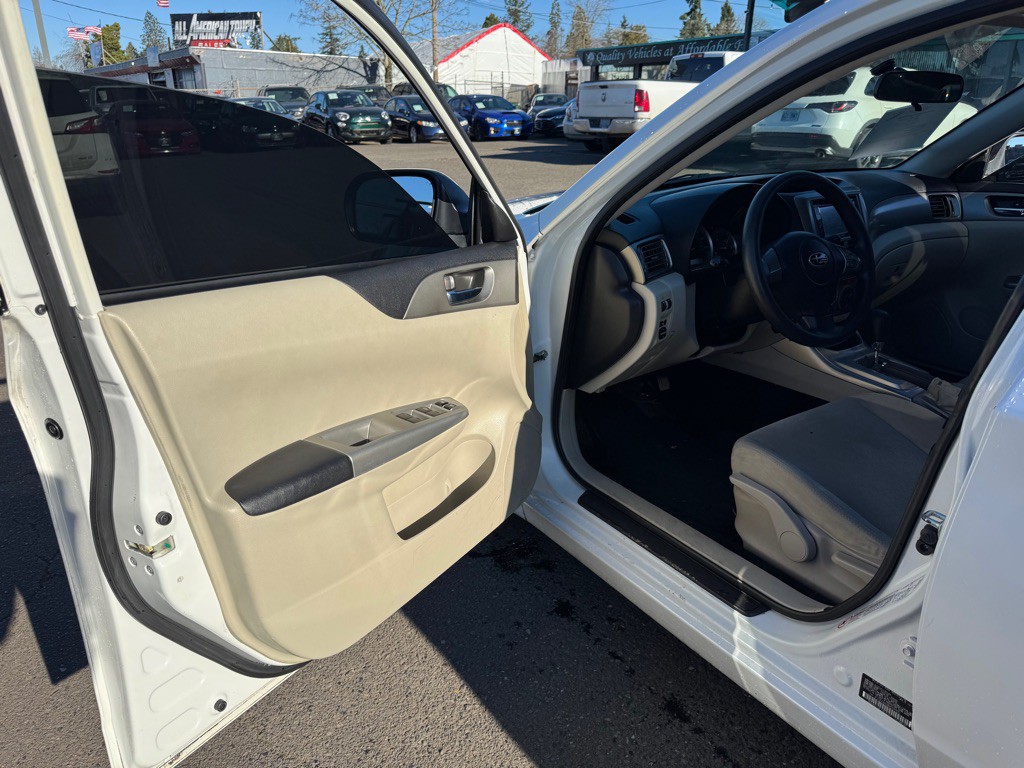2010 Subaru Impreza Image 8