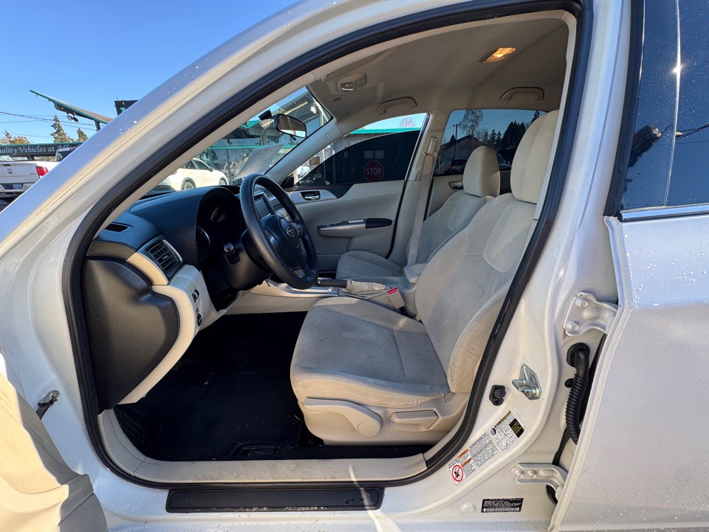 2010 Subaru Impreza Image 9