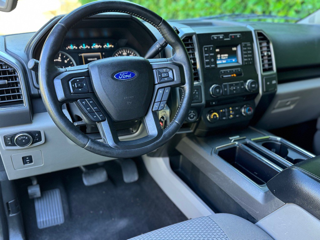 2017 Ford F-150 Image 9