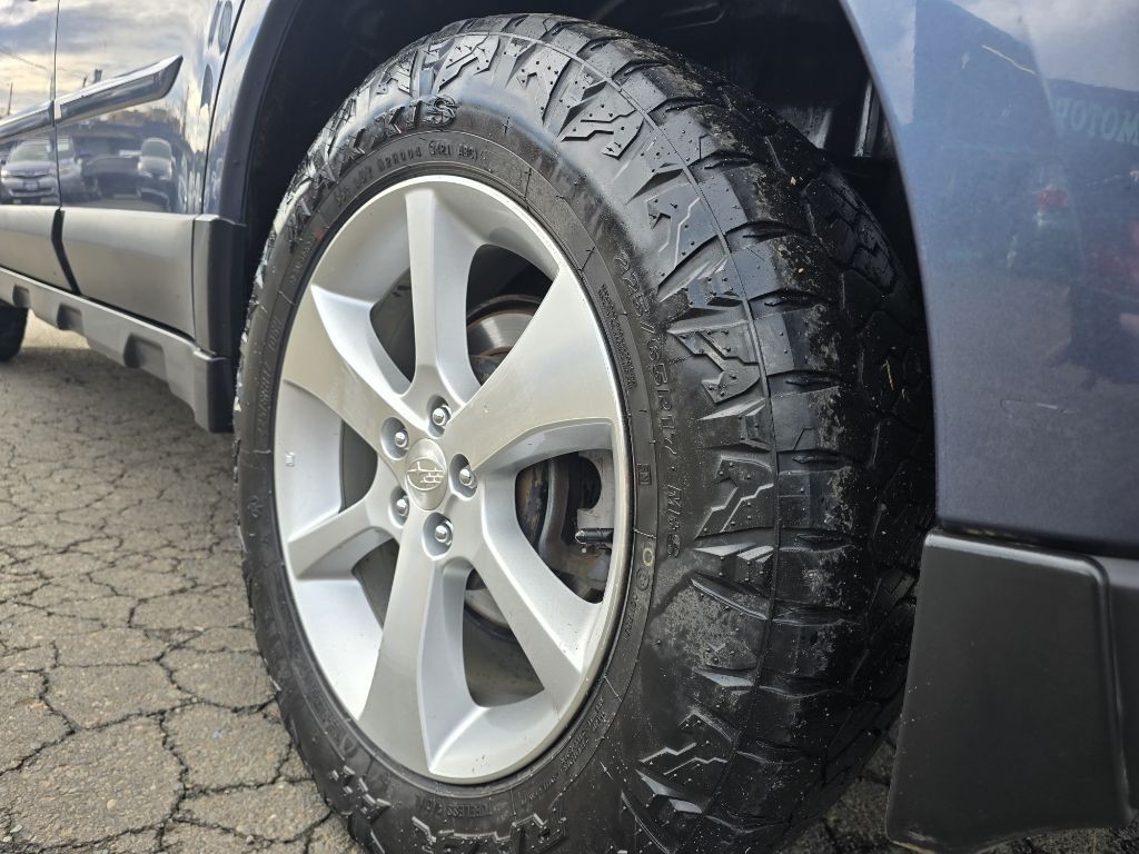 2014 Subaru Outback Image 16