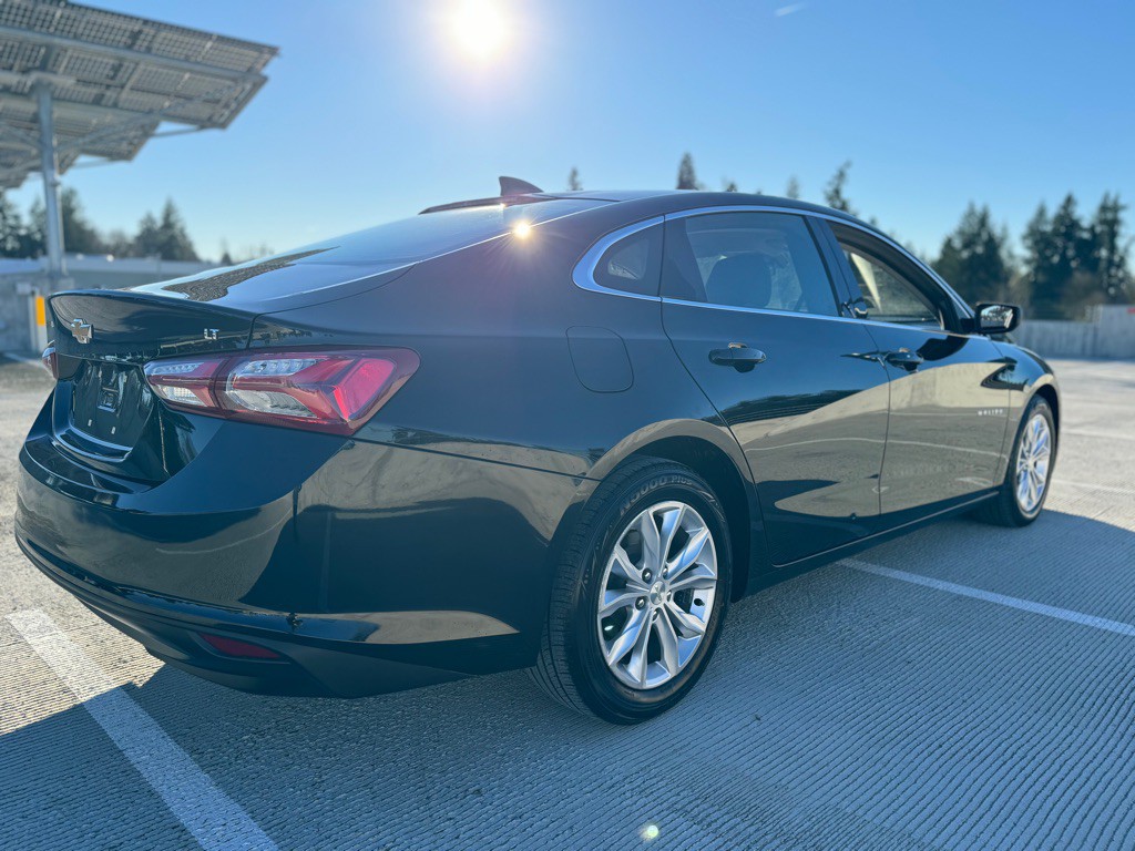 2020 Chevrolet Malibu Image 4