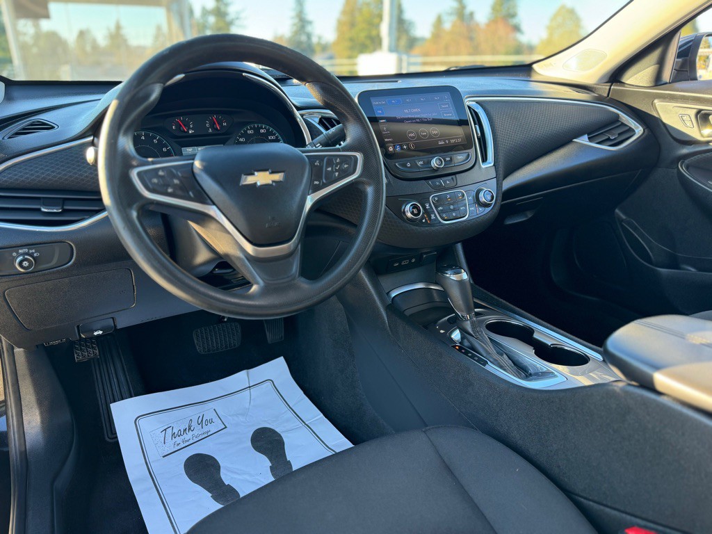 2020 Chevrolet Malibu Image 9