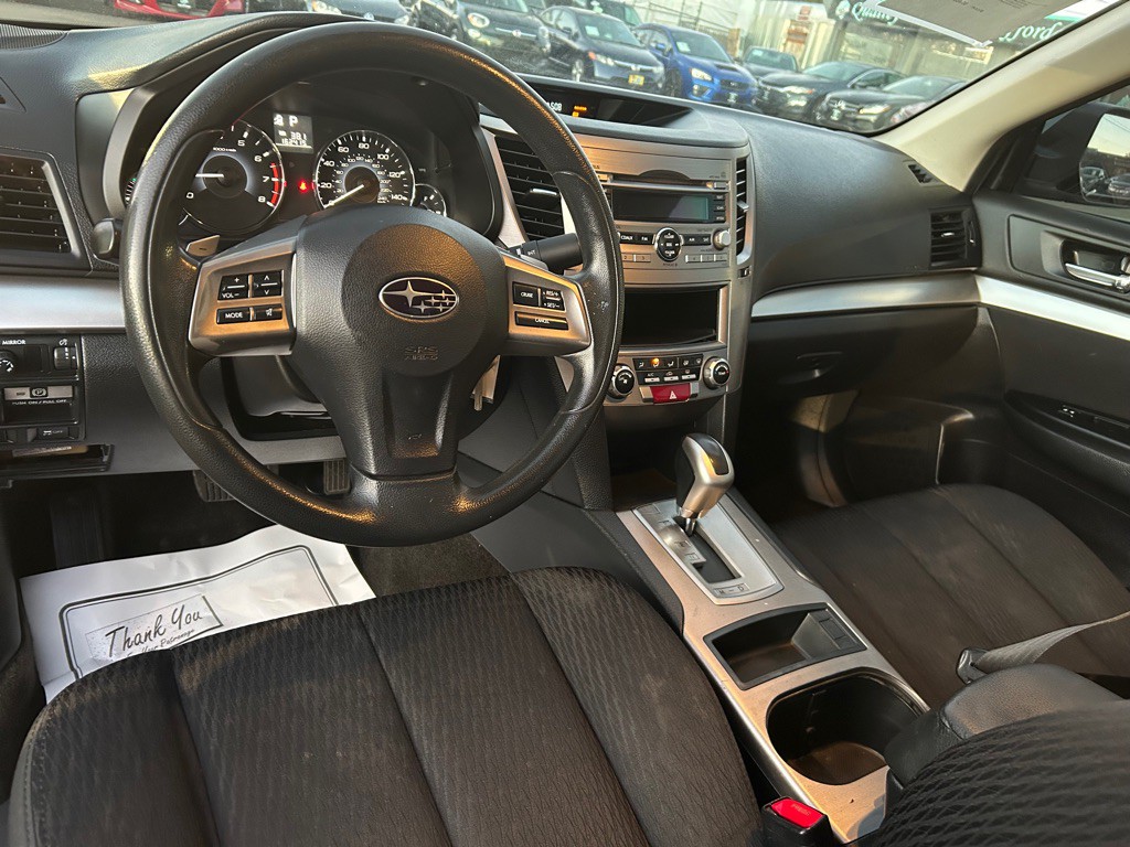 2012 Subaru Legacy Image 9
