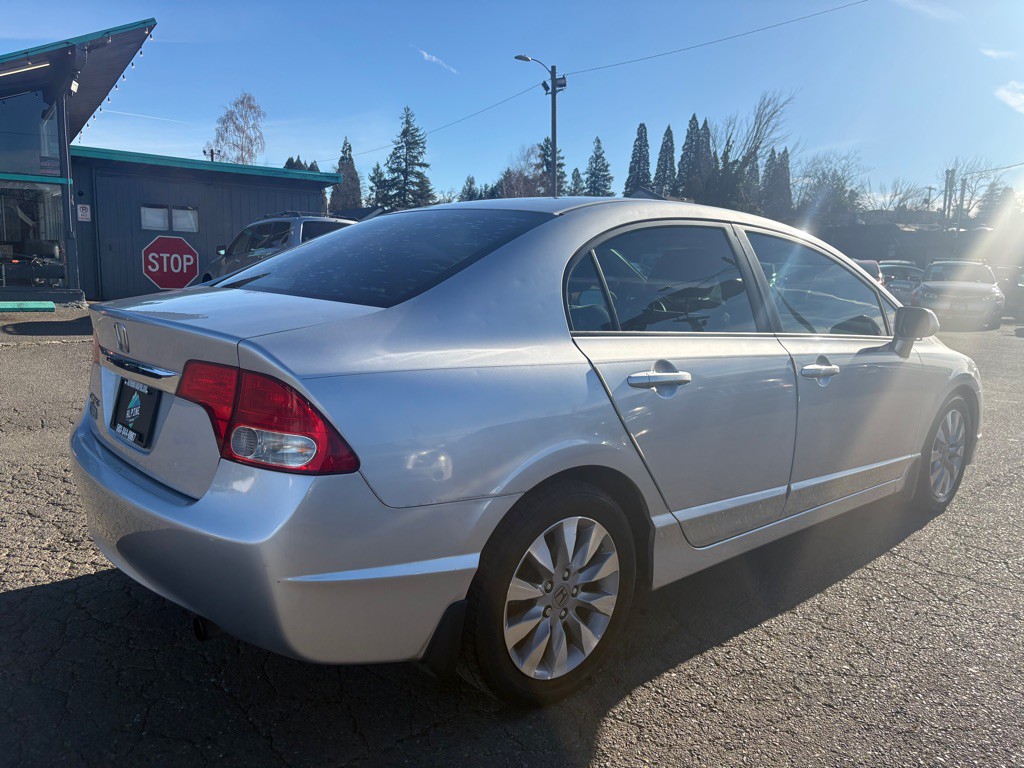 2010 Honda Civic Image 4