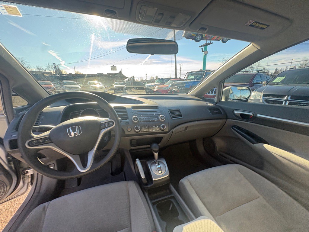 2010 Honda Civic Image 9