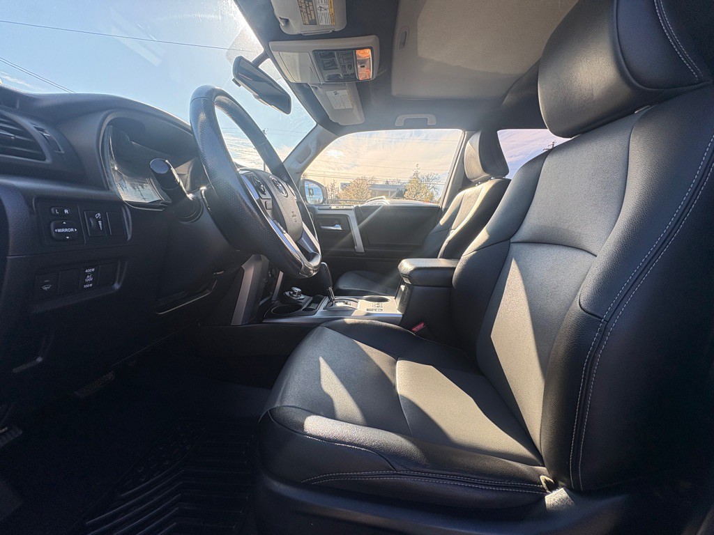 2018 Toyota 4Runner Image 7