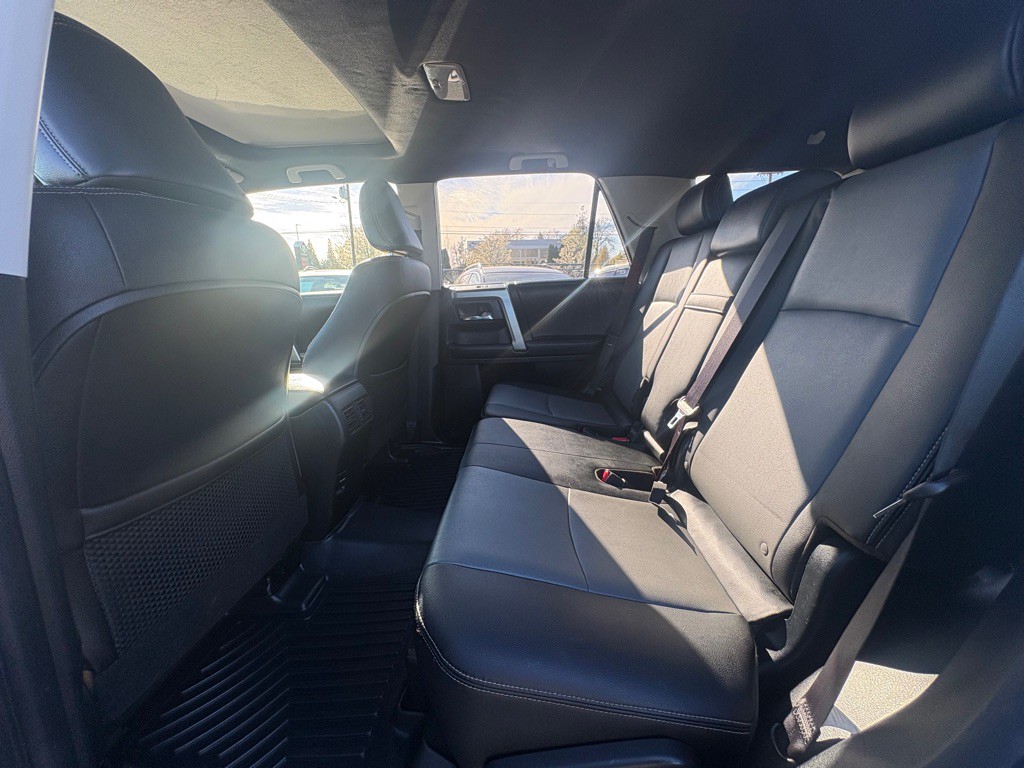 2018 Toyota 4Runner Image 8