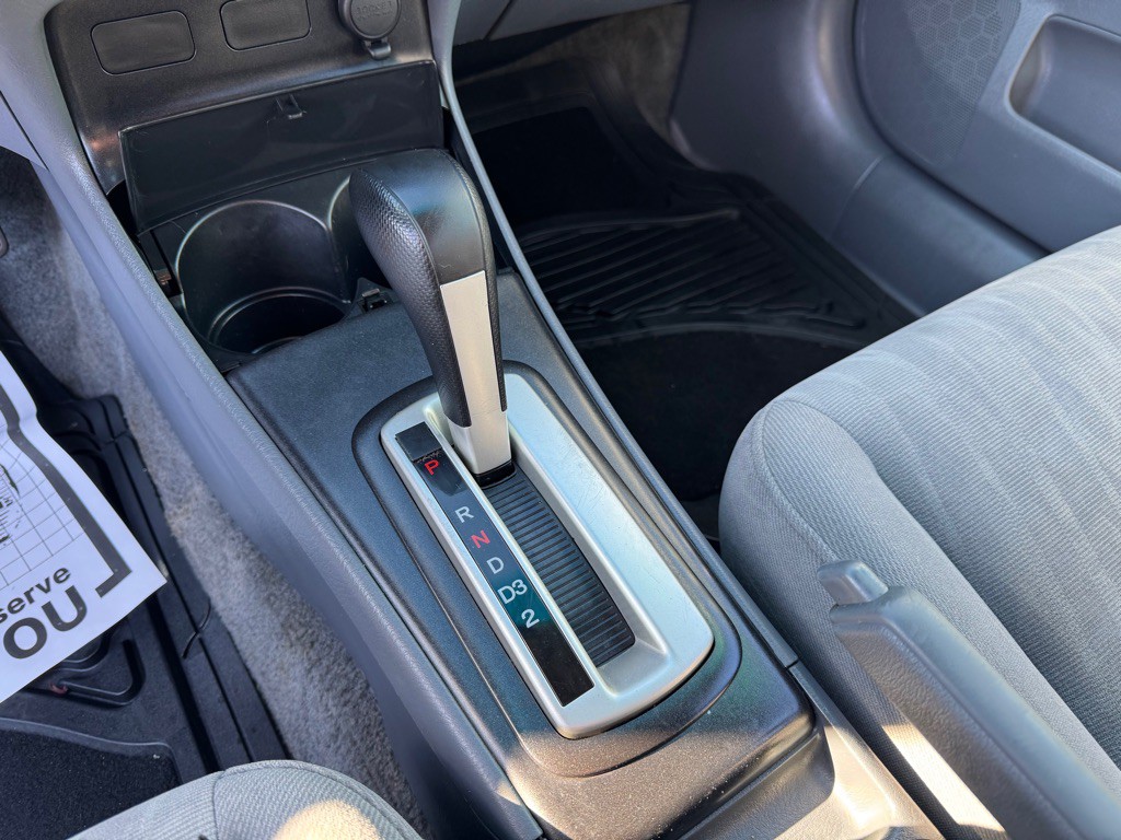 2005 Honda Civic Image 19