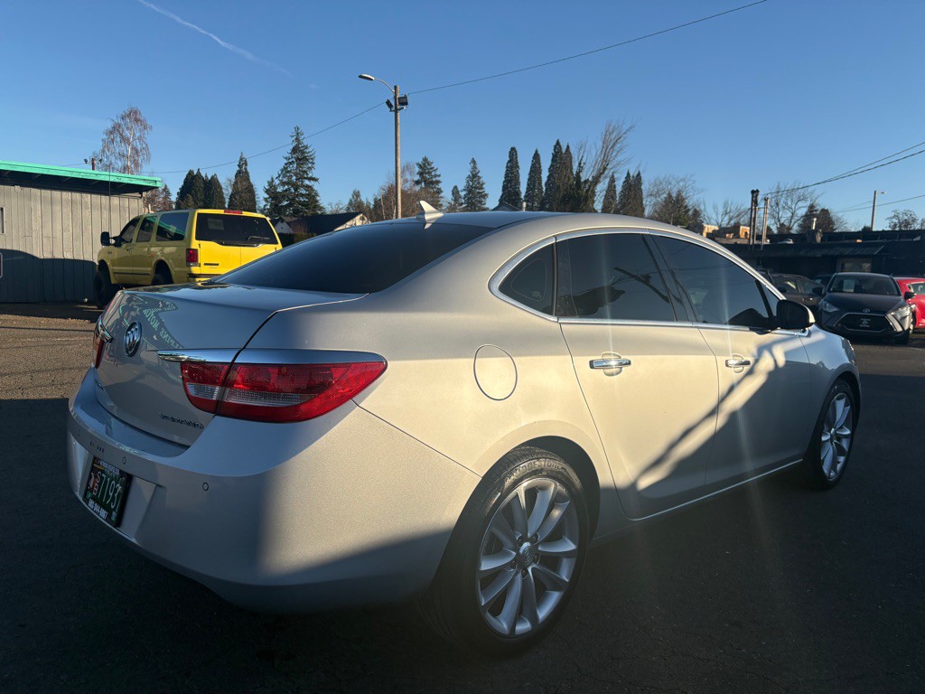 2012 Buick Verano Image 4
