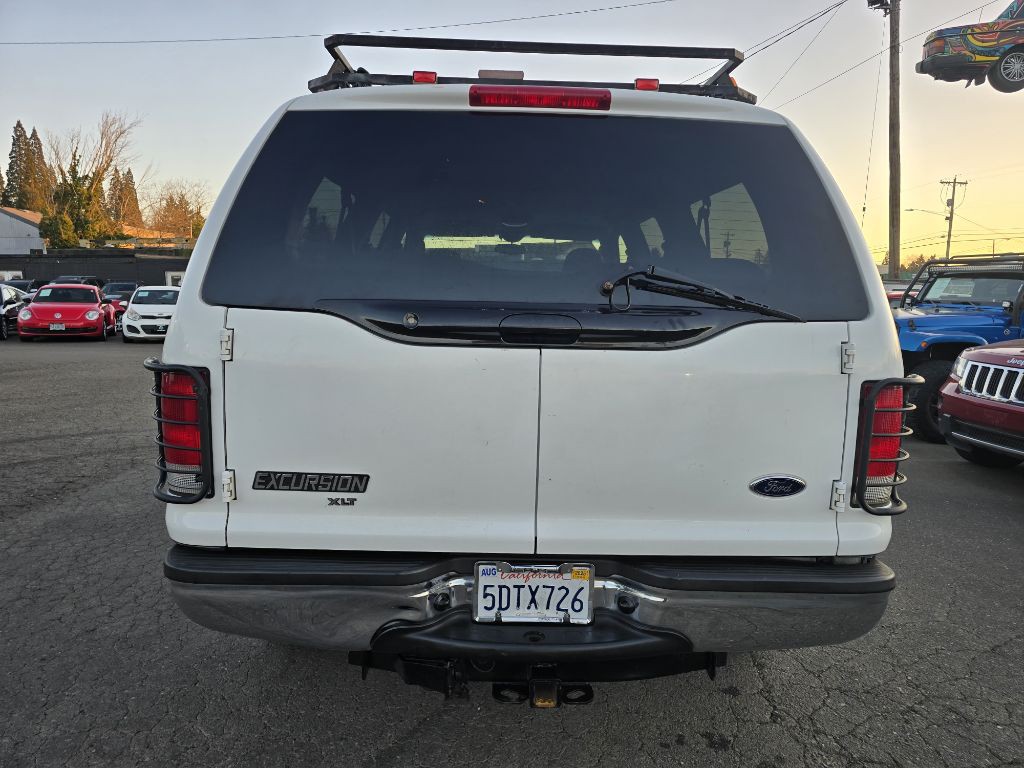 2003 Ford Excursion Image 4