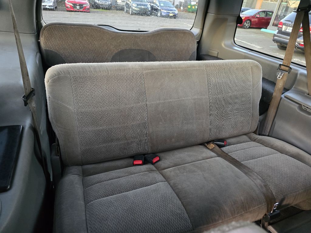 2003 Ford Excursion Image 16